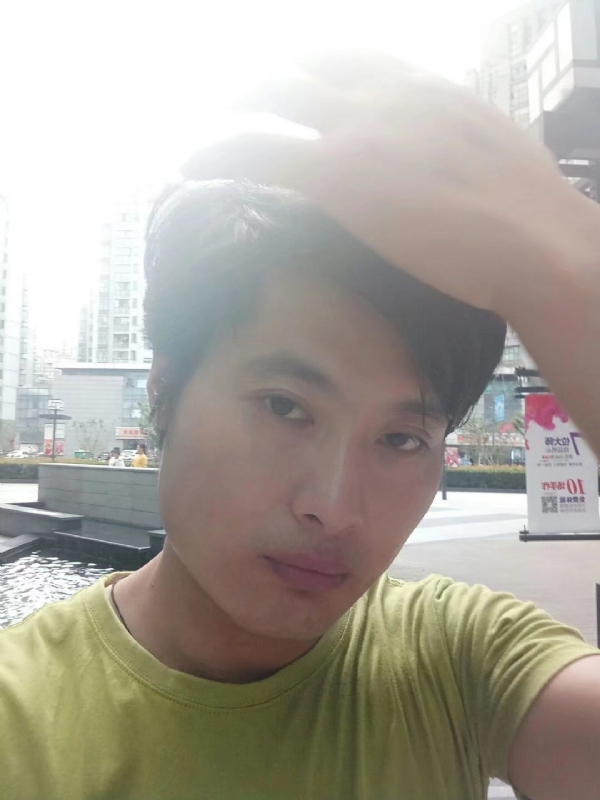 钢铁侠的第一张照片--明溪交友网