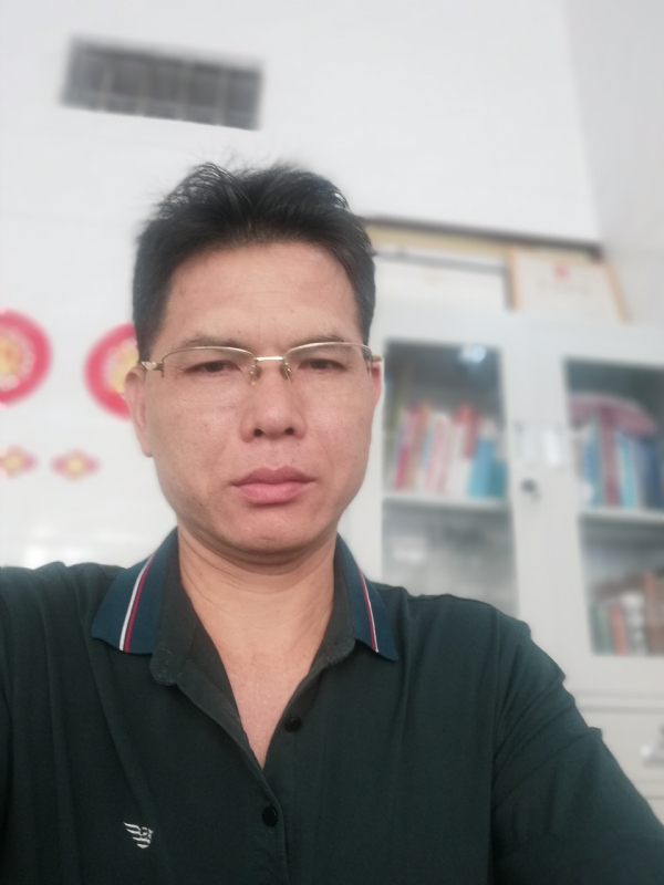 后视镜的第一张照片--明溪交友网